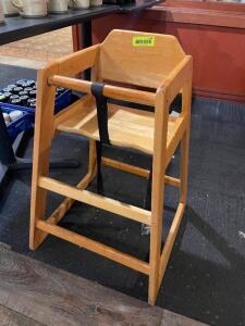 WOODEN HIGH CHAIR