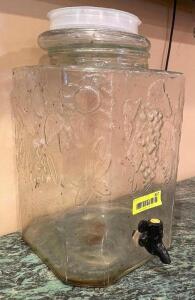 16" DECORATIVE GLASS JUICE DISPENSER