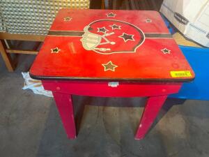 SMALL RED TABLE AND CHAIR