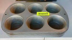 (4) FOUR GROUP MUFFIN PANS