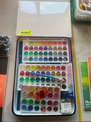 (1) LOT OF ASSORTED ART SUPPLIES