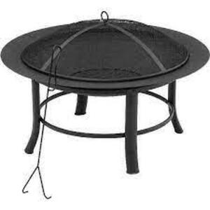 DESCRIPTION: (1) FIRE PIT BRAND/MODEL: MAINSTAY/MS46-001-001-00 INFORMATION: BLACK/ALL WEATHER COVER RETAIL$: 35.01 SIZE: 28"L X 28"W X 17"H QTY: 1