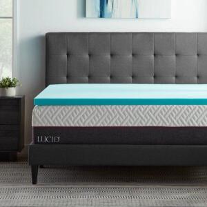 DESCRIPTION (1) LUCID DUSK 2" MEMORY FOAM TOPPER BRAND/MODEL WMLU20CK30GT ADDITIONAL INFORMATION BLUE/GEL & ALOE INFUSED/RETAILS AT $96.99 SIZE CAL KI