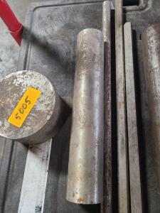 DESCRIPTION: (35) POUNDS OF STAINLESS STEEL BARS INFORMATION: ALLOY 304 SIZE: VARIOUS SHAPES & SIZES QTY: 35