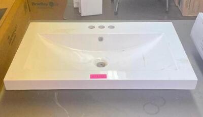 30" X 19" 3 HOLE CERAMIC BATHROOM VANITY SINK