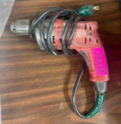 MILWAUKEE CORDED POWER DRILL