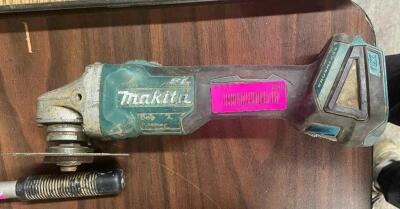 MAKITA ANGLE GRINDER WITH BATTERY