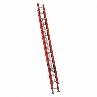 DESCRIPTION: (1) EXTENSION LADDER BRAND/MODEL: LOUISVILLE #1CMV9 INFORMATION: ORANGE RETAIL$: $553.61 EA SIZE: 28' QTY: 1