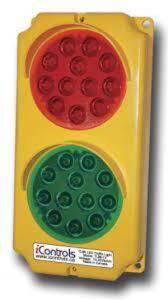 (1) STOP AND GO TRAFFIC LIGHT