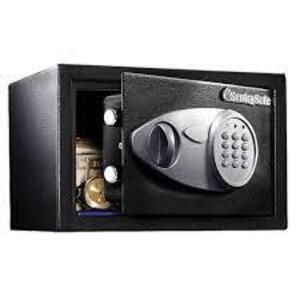 (1) SECURITY SAFE