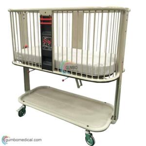 DESCRIPTION: (1) PEDIATRIC CRIB BRAND/MODEL: MIDMARK 500 INFORMATION: 5" CASTERS, 200LB WEIGHT CAPACITY RETAIL$: $4,935 QTY: 1