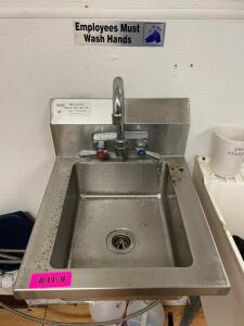 WALL MOUNTED STAINLESS HAND SINK