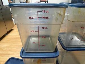 (4) 18 QT PLASTIC CONTAINERS W/ LIDS