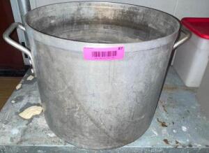 20 QT ALUMINUM STOCK POT