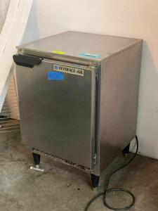 20" LOW PROFILE UNDERCOUNTER FREEZER