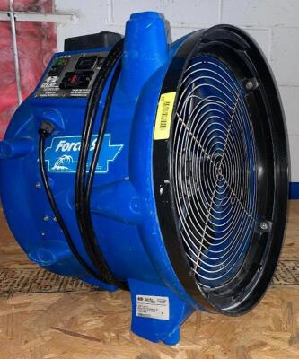 DESCRIPTION: DRY AIR FORCE 9 TWO SPEED 1/4 HP AIR MOVER W/ STACKING RING BRAND / MODEL: DRY AIR FORCE 9 ADDITIONAL INFORMATION RETAILS FOR $375 NEW LO