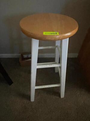 DESCRIPTION: 30" WOODEN BAR STOOL LOCATION: OFFICE QTY: 1