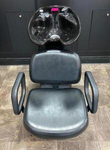 DESCRIPTION: BLACK SHAMPOO SALON CHAIR W/ SINK LOCATION: HOUSE QTY: 1