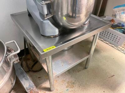 DESCRIPTION: 24" X 24" ALL STAINLESS MIXER EQUIPMENT STAND. SIZE 24" X 24" LOCATION: KITCHEN QTY: 1