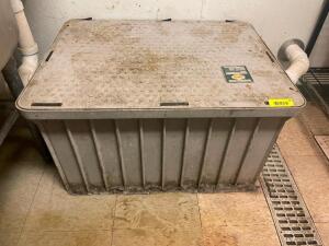 DESCRIPTION: 85 GPM GREASE TRAP ADDITIONAL INFORMATION WINNING BIDDER MUST CAP DRAIN LINES. LOCATION: KITCHEN QTY: 1