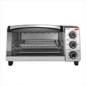 DESCRIPTION: (1) 4-SLICE NATURAL CONVECTION TOASTER OVEN BRAND/MODEL: BLACK+DECKER INFORMATION: SILVER RETAIL$: $52.99 EA SIZE: 4 SLICE QTY: 1