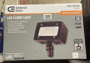 Architectural 150-Watt Equivalent Integrated Outdoor LED Flood Light, 2000 Lumens, Security Light