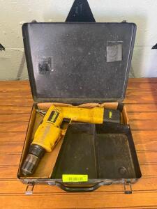 DEWALT ROOFING DRILL WITH BATTERY AND CASE