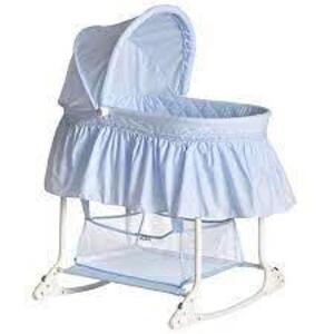 Dream On Me Willow Bassinet in Sky Blue