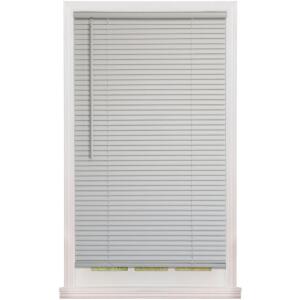 DESCRIPTION (2) MAINSTAYS VINYL FILTERING BLINDS BRAND/MODEL MS-MBLF-GY-3672 ADDITIONAL INFORMATION WHITE/RETAILS AT $12.27 EACH THIS LOT IS SOLD BY T