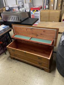 LANE FURNITURE CO WOOD STORAGE CHEST