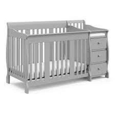 DESCRIPTION: (1) PORTOFINO 4 IN 1 CONVERTIBLE CRIB AND CHANGER BRAND/MODEL: STORKCRAFT #0586-471-KM INFORMATION: WHITE RETAIL$: $356.30 EA QTY: 1