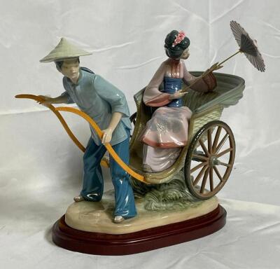 LLADRO PORCELAIN FIGURINE - "RIDE IN CHINA" / "RICKSHAW RIDE" / COPYRIGHT DAISA