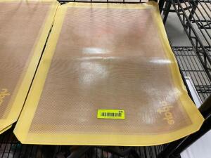 DESCRIPTION: (6) FULL SIZE SILICON BAKING MATS LOCATION: KITCHEN THIS LOT IS: SOLD BY THE PIECE QTY: 6