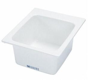 DESCRIPTION (1) MUSTEE UTILITY SINK BRAND/MODEL 11 ADDITIONAL INFORMATION WHITE/SMC FIBERGLASS/RETAILS AT $76.07 SIZE 14" X 15" X 9-1/2"D THIS LOT IS