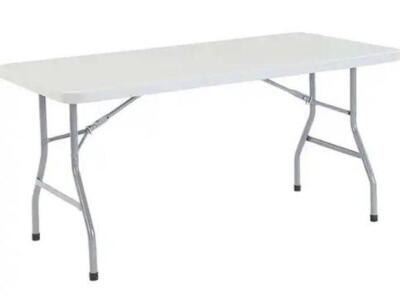 (1) NATIONAL PUBLIC SEATING FOLDING TABLE