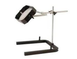 DESCRIPTION: (1) CIRCUS LED MAGNIFIER BRAND/MODEL: VISION-LUX #62UZ45 RETAIL$: $654.09 EA SIZE: 5D CLAMP QTY: 1