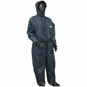 DESCRIPTION: (1) COVERALL WITH HOOD BRAND/MODEL: POLAR PLUS #35YR01 INFORMATION: NAVY RETAIL$: $195.84 EA SIZE: 4XL QTY: 1