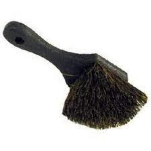 DESCRIPTION: (1) BOX OF (12) STIFF SCRUBBING NYLON GONG BRUSH RETAIL$: $5.87 A BRUSH SIZE: 8" QTY: 1