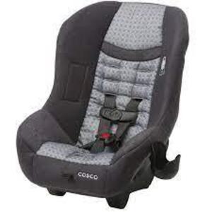 DESCRIPTION: (1) CAR SEAT BRAND/MODEL: COSCO SCENERA INFORMATION: BLACK/DARK GRAY RETAIL$: $74.99 EA SIZE: MUST COME INSPECT QTY: 1