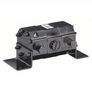 (1) HYDRAULIC FLOW DIVIDER