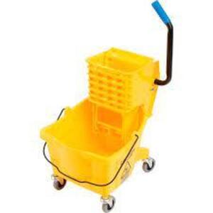 (1) COMMERCIAL MOP BUCKET WITH SIDE PRESS WRINGER