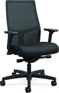 (1) MID BACK TASK CHAIR