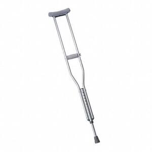 (1) SET OF CRUTCHES FOR YOUTH