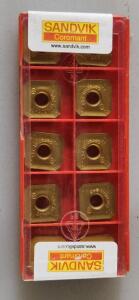 DESCRIPTION: (10) CARBIDE MILLING INSERTS BRAND/MODEL: SANDVIK COROMANT R245-12 T3 K-MM RETAIL$: $27.84 QTY: 10