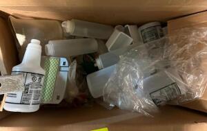 ASSORTED SQUIRT BOTTLES AS SHOWN