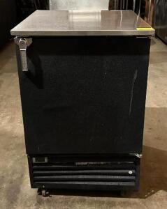 DESCRIPTION: 24" REACH-IN MUG CHILLER BRAND/MODEL: GLASTENDER MFV24-BS SIZE: 24" QTY: 1