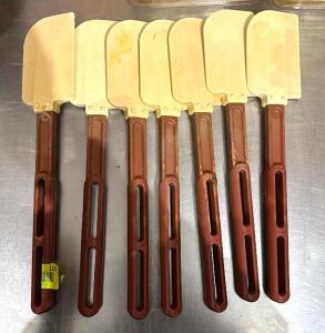 DESCRIPTION: (7) NON-STICK MIXING SPATULAS QTY: 7