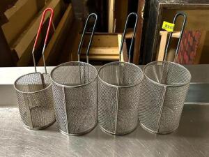 DESCRIPTION: (4) NOODLE SIFTER FRYING BASKETS QTY: 4