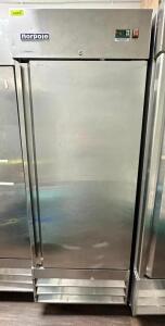 23 CU FT SINGLE DOOR REACH IN FREEZER ON CASTERS