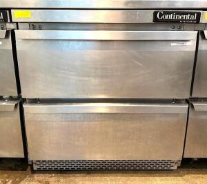 32" UNDERCOUNTER FREEZER W/ (2) DRAWERS